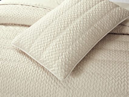 Покрывало Софи де Марко Ирма (молоко) 230х250